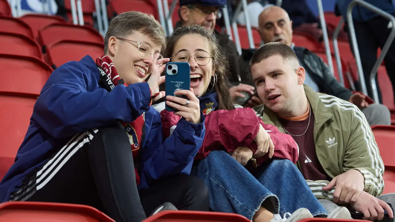 La grada del estadio de El Sadar durante el partido de La Liga EA Sports entre CA Osasuna y RC Celta disputado en Pamplona. IÑIGO ALZUGARAY