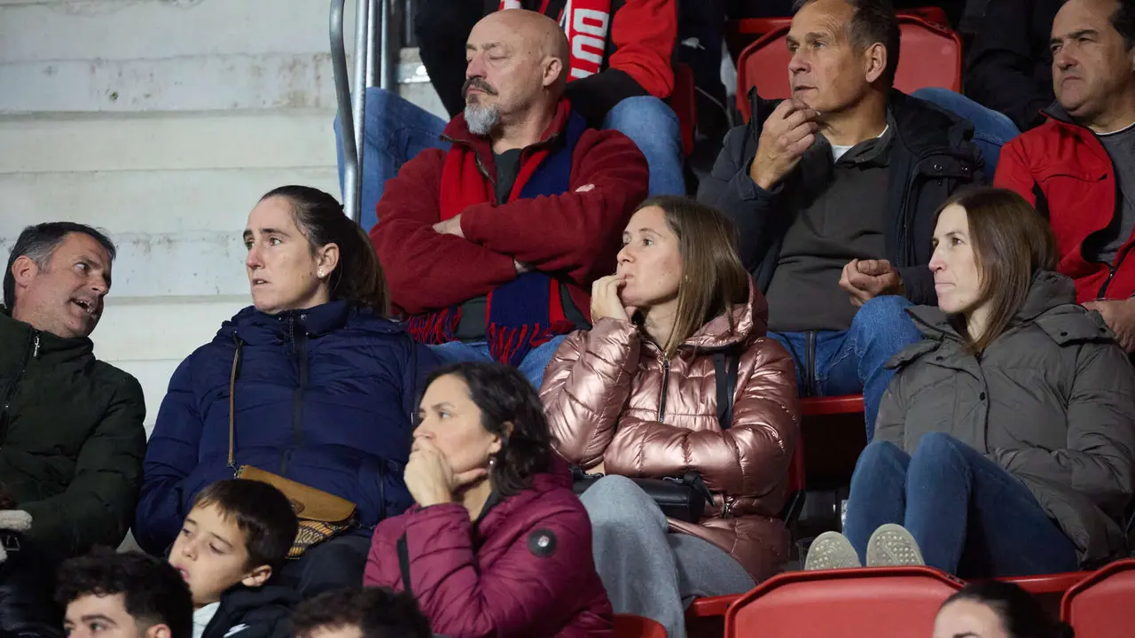 La grada del estadio de El Sadar durante el partido de La Liga EA Sports entre CA Osasuna y RC Celta disputado en Pamplona. IÑIGO ALZUGARAY
