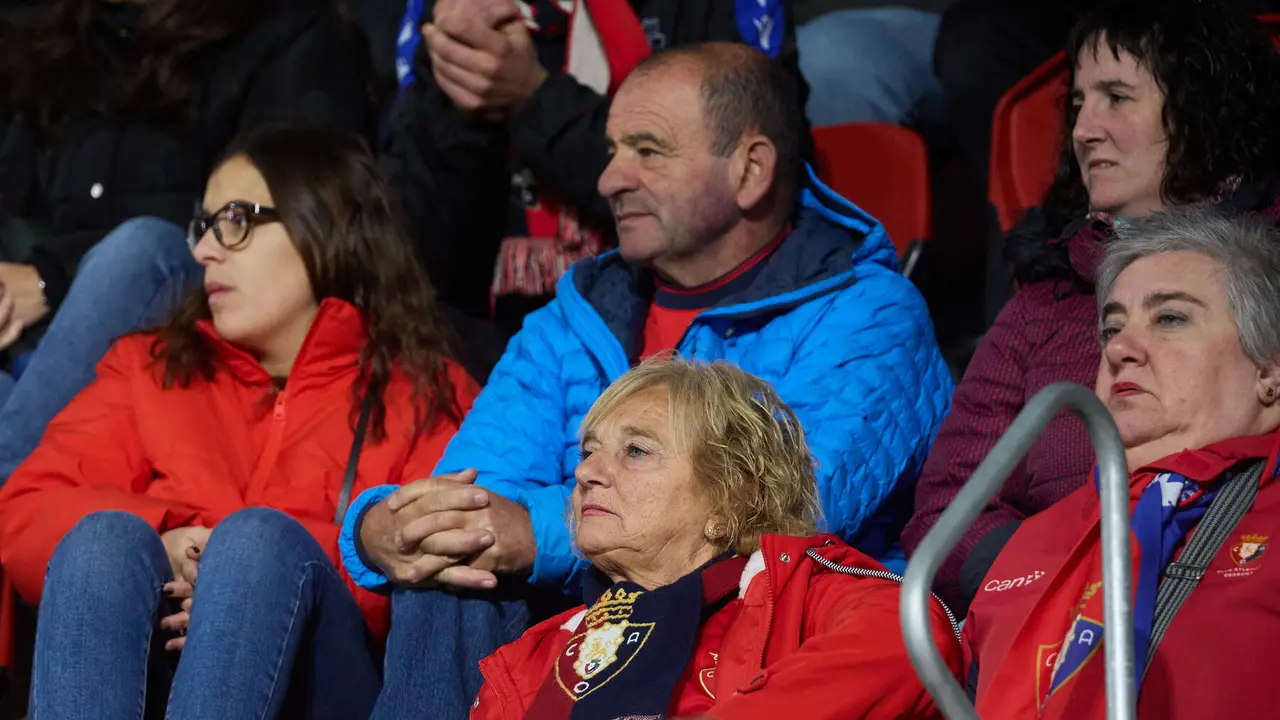 La grada del estadio de El Sadar durante el partido de La Liga EA Sports entre CA Osasuna y RC Celta disputado en Pamplona. IÑIGO ALZUGARAY
