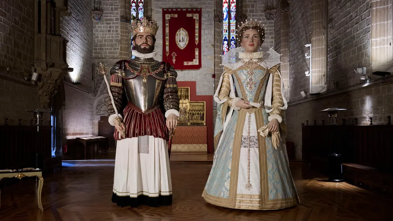 Presentación de los dos gigantes de la Catedral de Pamplona. PABLO LASAOSA