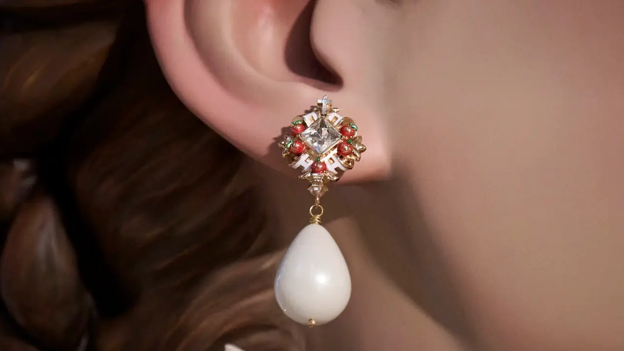 Presentación de los dos gigantes de la Catedral de Pamplona. PABLO LASAOSA