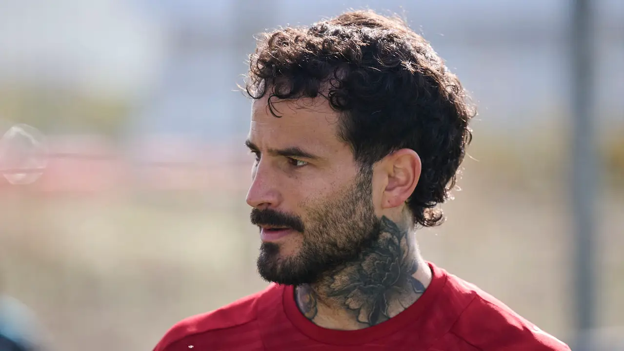 Entrenamiento de Osasuna a puerta abierta en Tajonar antes de su partido en Oviedo. PABLO LASAOSA