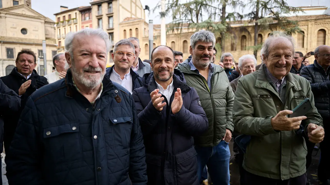 Homenaje a José Joaquín Arazuri en el 25º aniversario de su fallecimiento, organizado por la Sociedad Napardi. PABLO LASAOSA