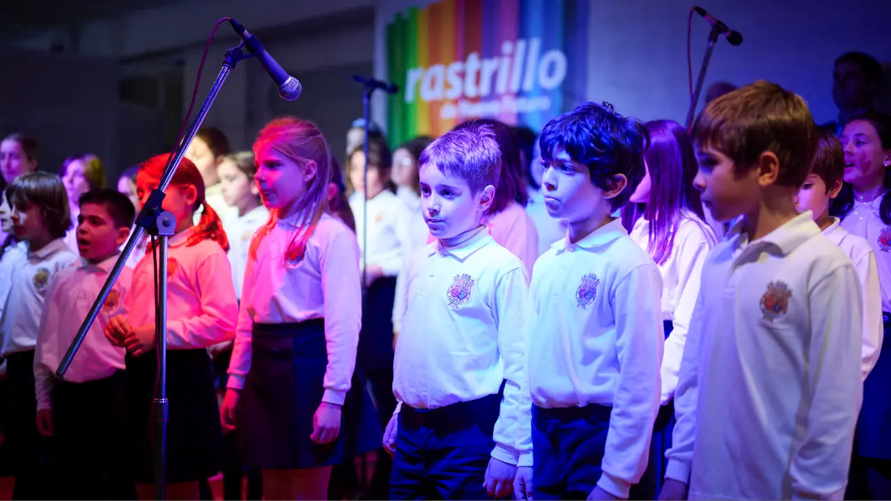 Inauguración del 30º aniversario del rastrillo de la asociación Nuevo Futuro. Antigua estación de autobuses de Pamplona. PABLO LASAOSA