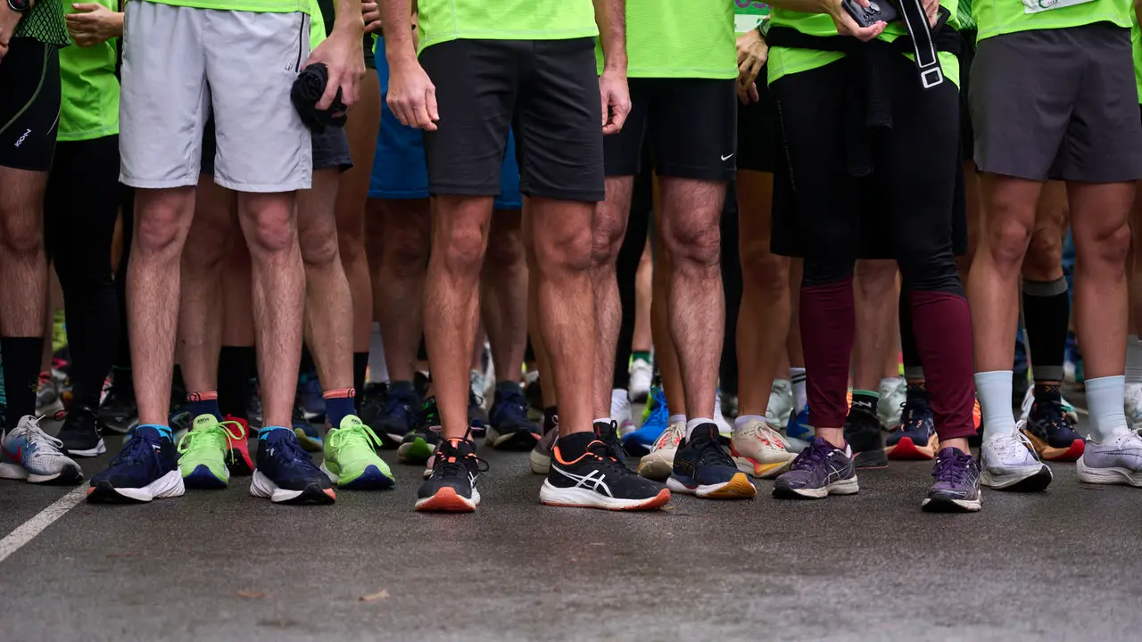 VII Carrera Popular Solidaria '+e', organizada por el Teléfono de la Esperanza de Navarra. PABLO LASAOSA