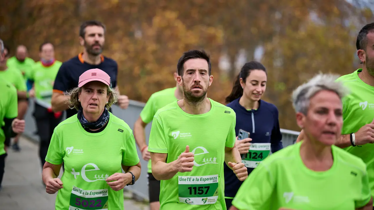 VII Carrera Popular Solidaria '+e', organizada por el Teléfono de la Esperanza de Navarra. PABLO LASAOSA