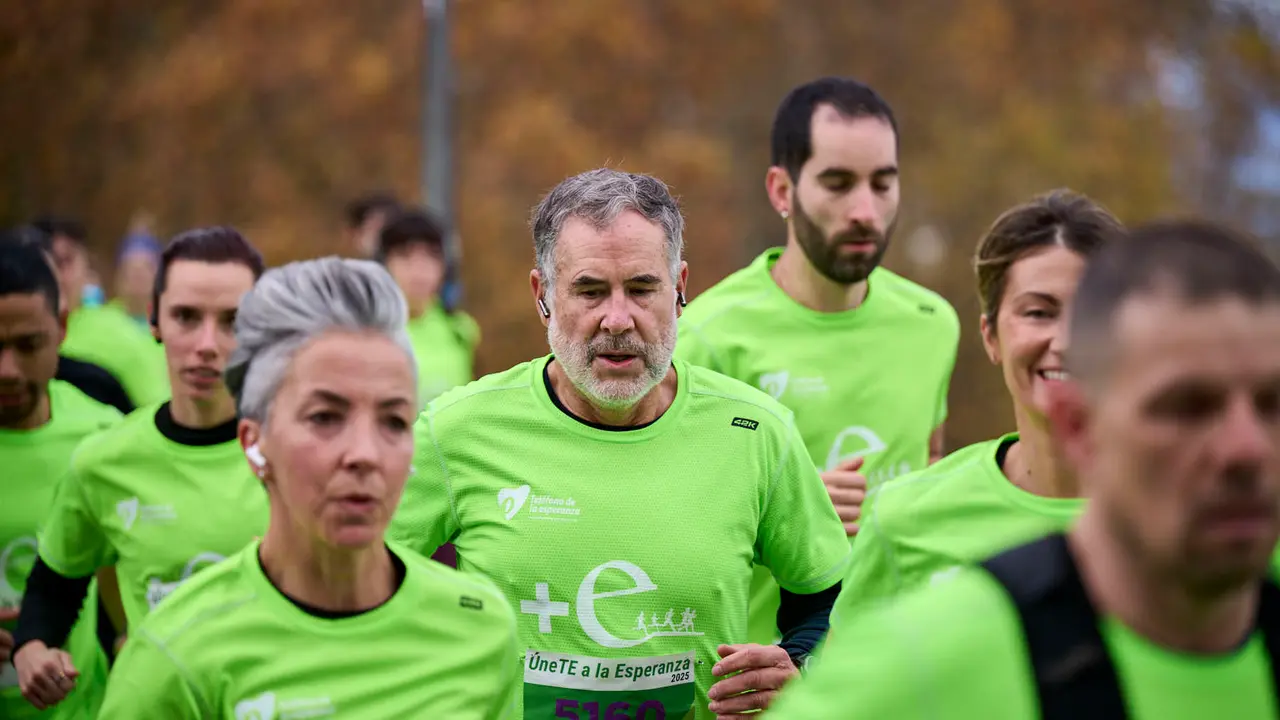 VII Carrera Popular Solidaria '+e', organizada por el Teléfono de la Esperanza de Navarra. PABLO LASAOSA