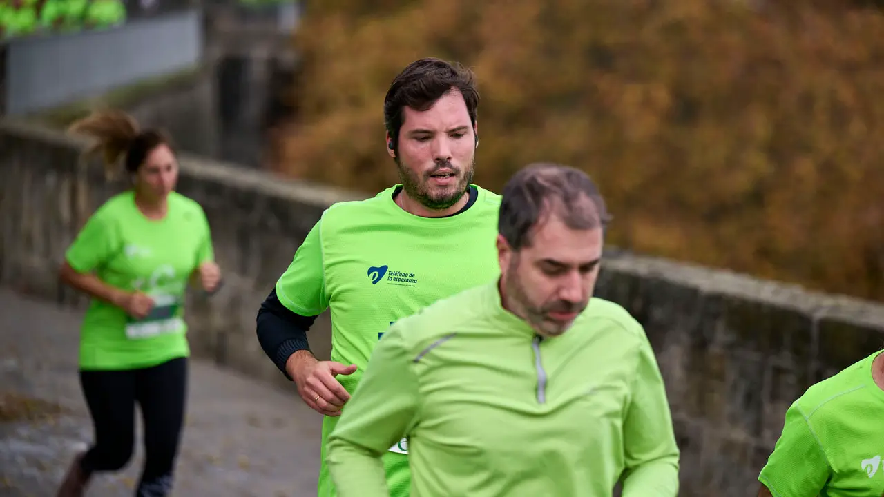VII Carrera Popular Solidaria '+e', organizada por el Teléfono de la Esperanza de Navarra. PABLO LASAOSA