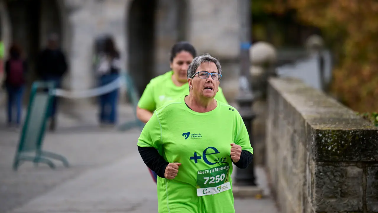 VII Carrera Popular Solidaria '+e', organizada por el Teléfono de la Esperanza de Navarra. PABLO LASAOSA