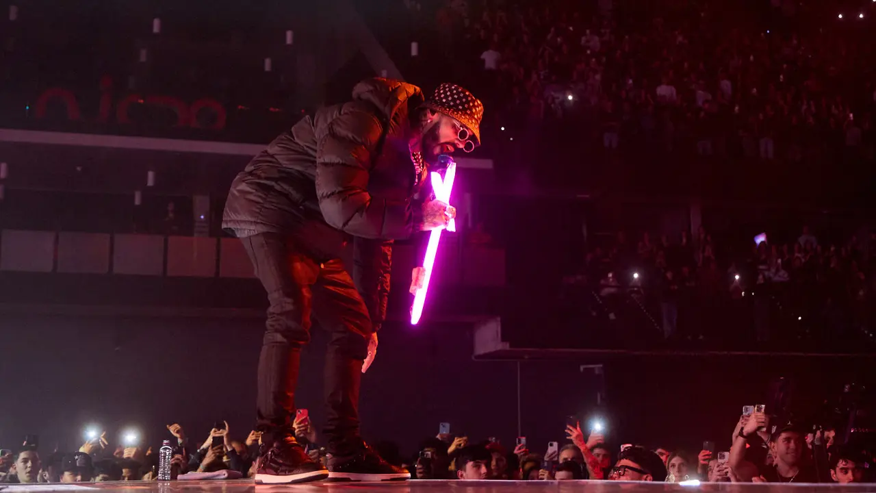 Concierto del cantante y compositor puertorriqueño de reguetón y trap latino Anuel AA en el pabellón Navarra Arena de Pamplona dentro de su gira Europe Tour 2025. IÑIGO ALZUGARAY