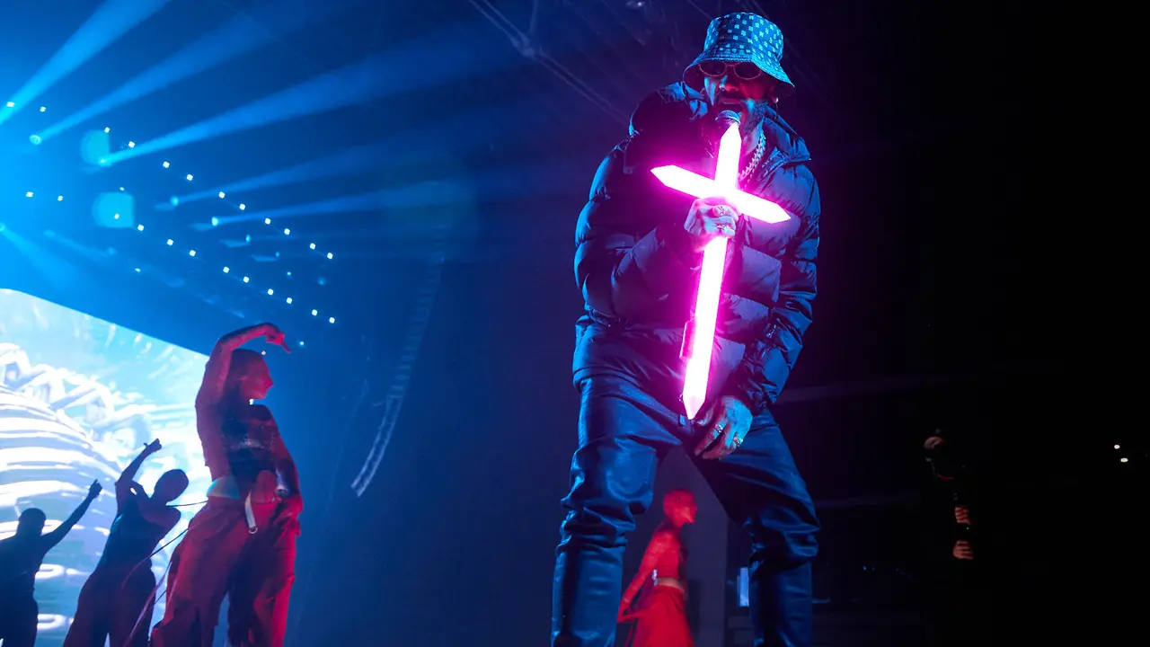 Concierto del cantante y compositor puertorriqueño de reguetón y trap latino Anuel AA en el pabellón Navarra Arena de Pamplona dentro de su gira Europe Tour 2025. IÑIGO ALZUGARAY