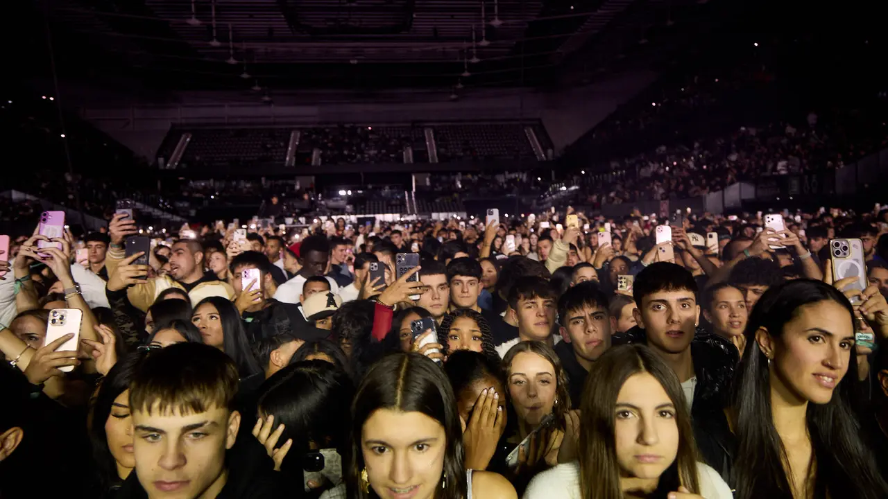 Concierto del cantante y compositor puertorriqueño de reguetón y trap latino Anuel AA en el pabellón Navarra Arena de Pamplona dentro de su gira Europe Tour 2025. IÑIGO ALZUGARAY