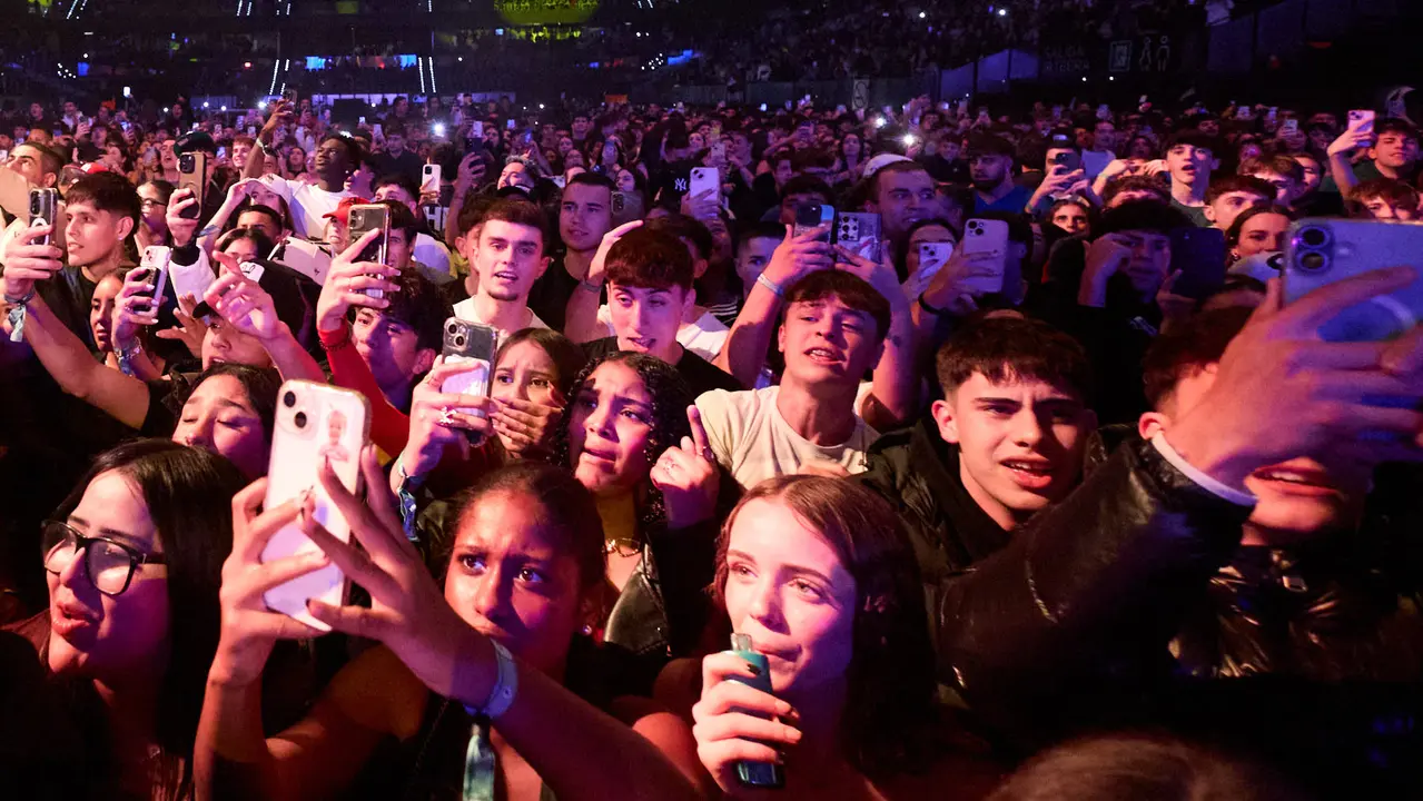 Concierto del cantante y compositor puertorriqueño de reguetón y trap latino Anuel AA en el pabellón Navarra Arena de Pamplona dentro de su gira Europe Tour 2025. IÑIGO ALZUGARAY