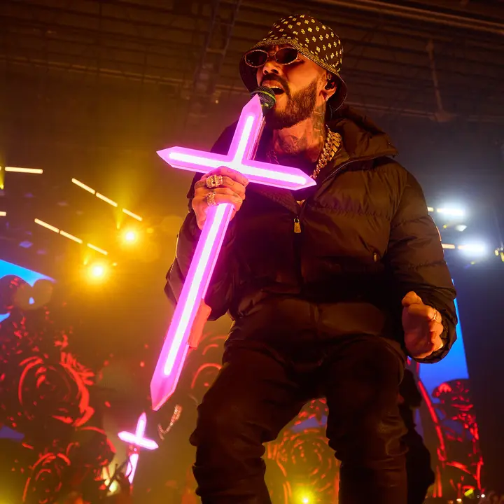 Concierto del cantante y compositor puertorriqueño de reguetón y trap latino Anuel AA en el pabellón Navarra Arena de Pamplona dentro de su gira Europe Tour 2025. IÑIGO ALZUGARAY