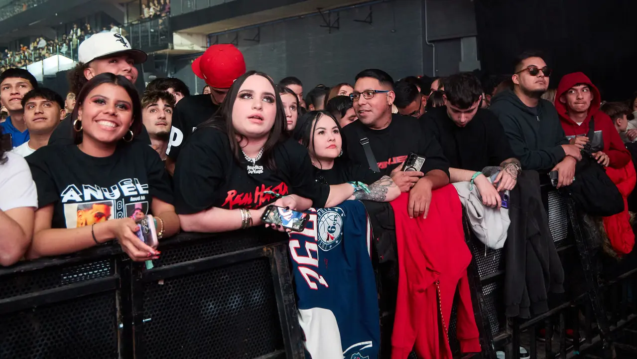 Concierto del cantante y compositor puertorriqueño de reguetón y trap latino Anuel AA en el pabellón Navarra Arena de Pamplona dentro de su gira Europe Tour 2025. IÑIGO ALZUGARAY