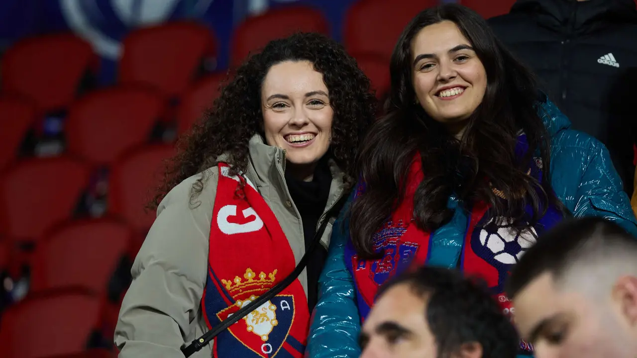 La grada del estadio de El Sadar durante el partido de La Liga EA Sports entre CA Osasuna y Real Sociedad disputado en Pamplona. IÑIGO ALZUGARAY