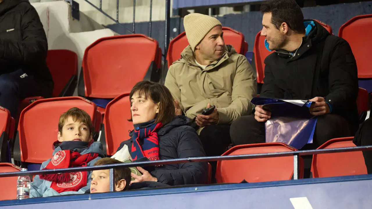 La grada del estadio de El Sadar durante el partido de La Liga EA Sports entre CA Osasuna y Real Sociedad disputado en Pamplona. IÑIGO ALZUGARAY