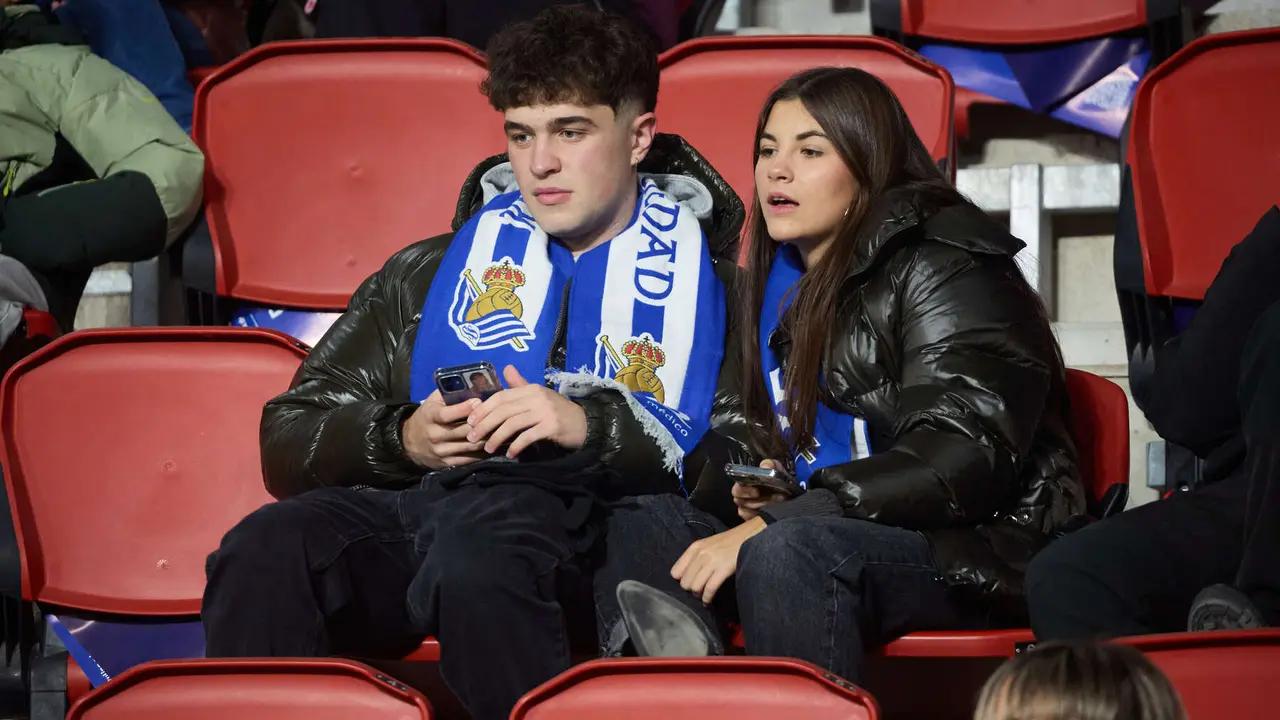 La grada del estadio de El Sadar durante el partido de La Liga EA Sports entre CA Osasuna y Real Sociedad disputado en Pamplona. IÑIGO ALZUGARAY
