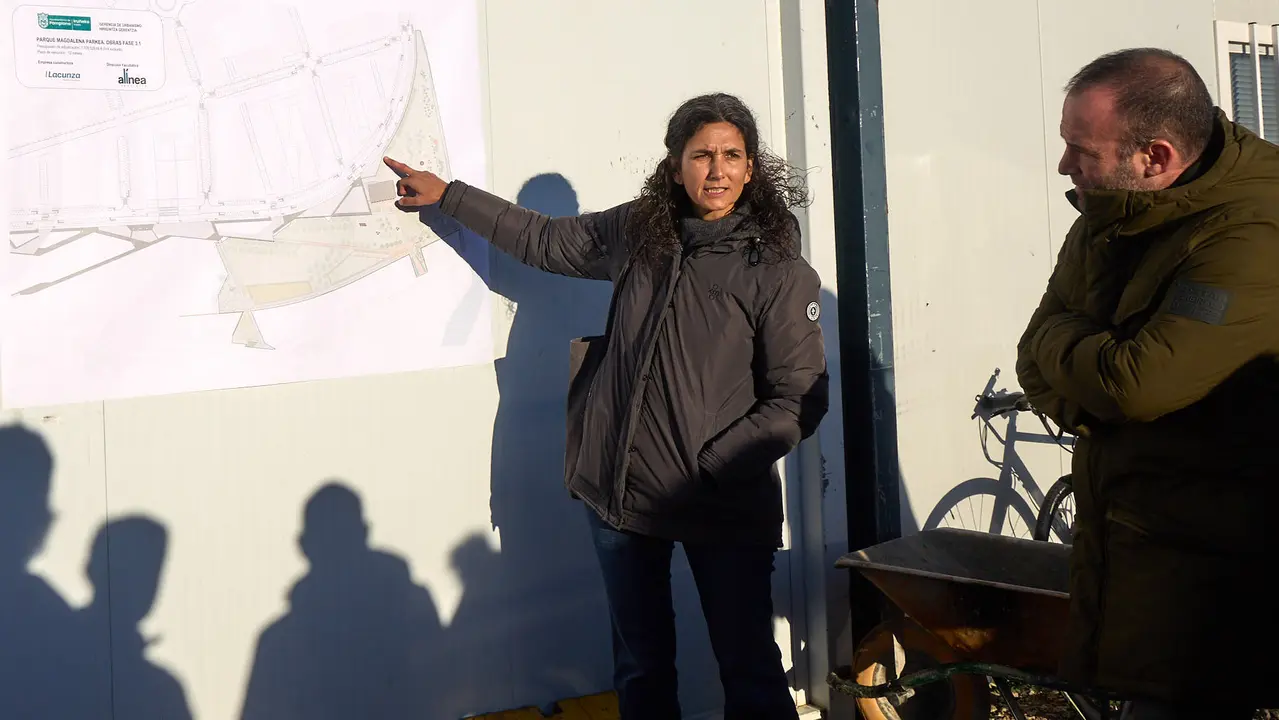 La Gerencia y la Comisión de Urbanismo del Ayuntamiento de Pamplona visitan las obras de la fase 3.1 del parque de Magdalena. IÑIGO ALZUGARAY