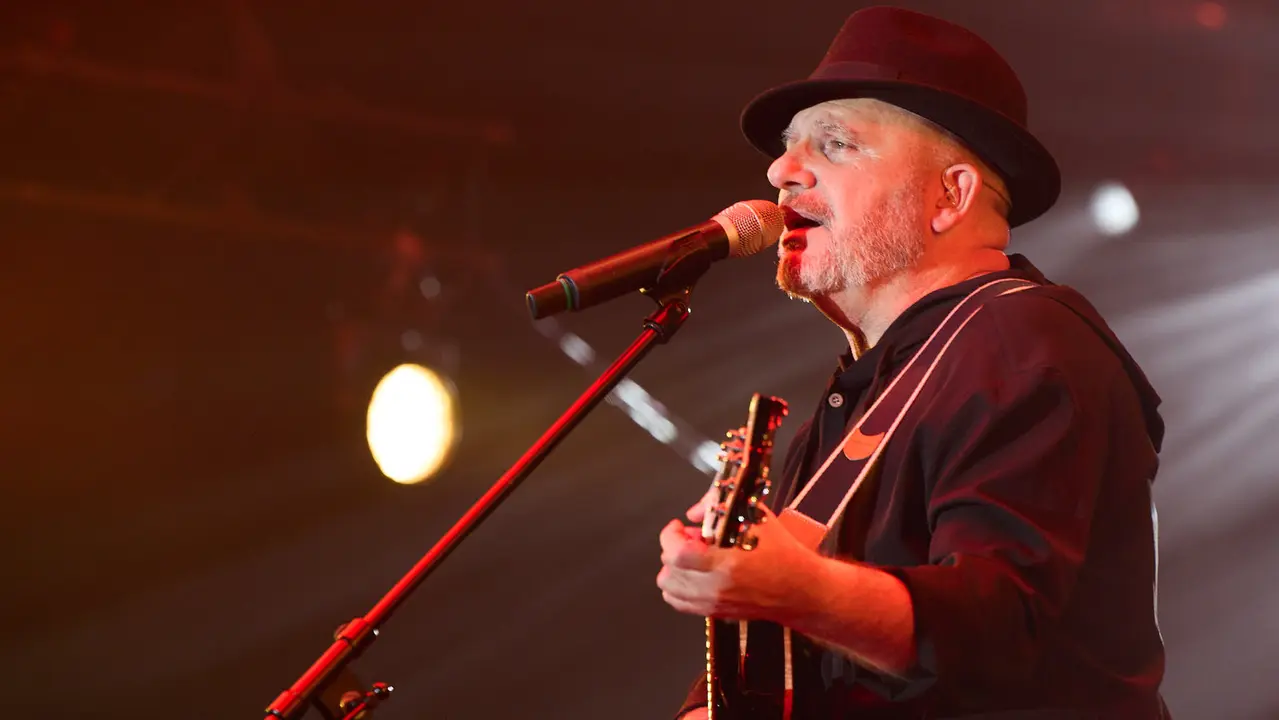 Concierto de los Pecos en el pabellón Navarra Arena dentro de su gira ' Dos Voces y Una Historia'. IÑIGO ALZUGARAY