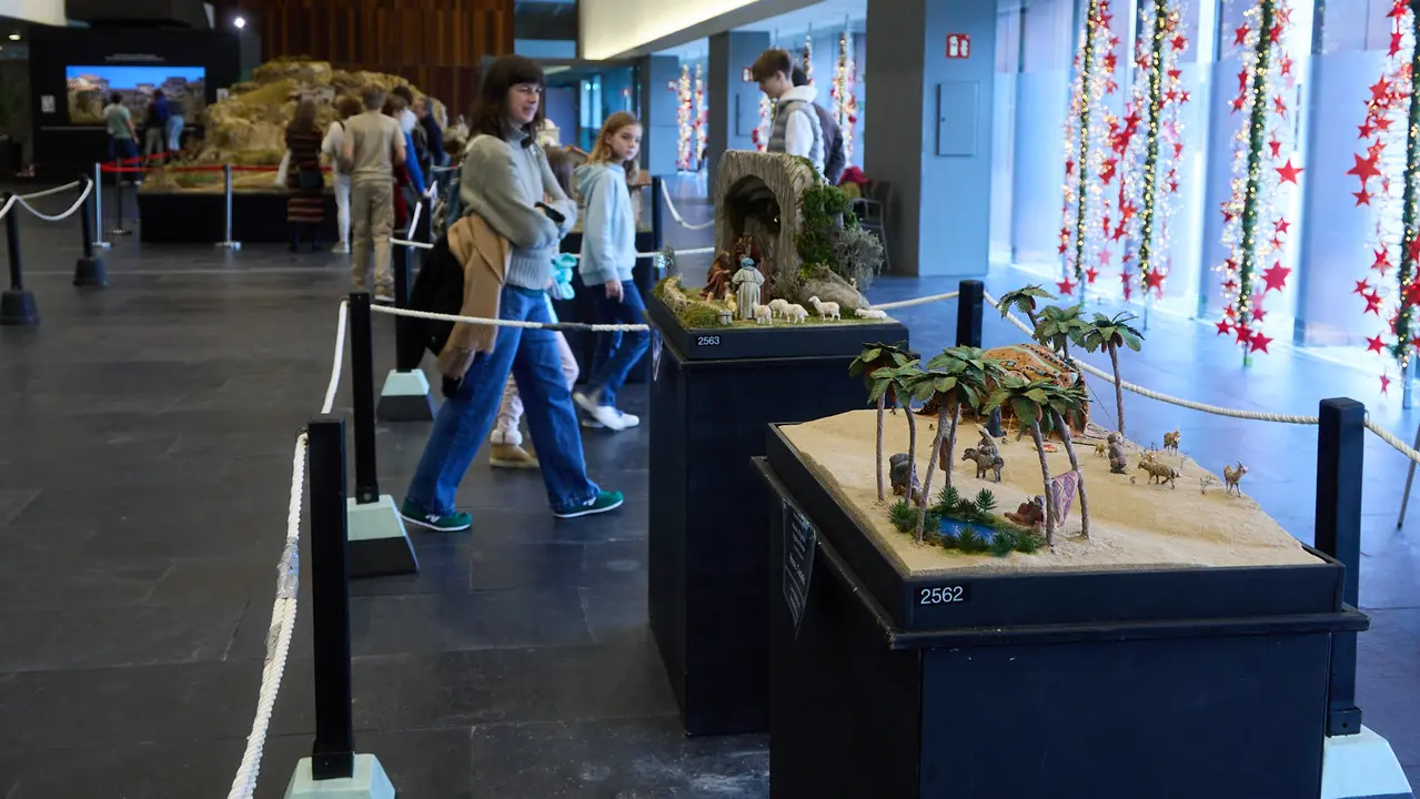 Tradicional exposición de Belenes en Baluarte organizada por la Asociación de Belenistas de Pamplona. IÑIGO ALZUGARAY