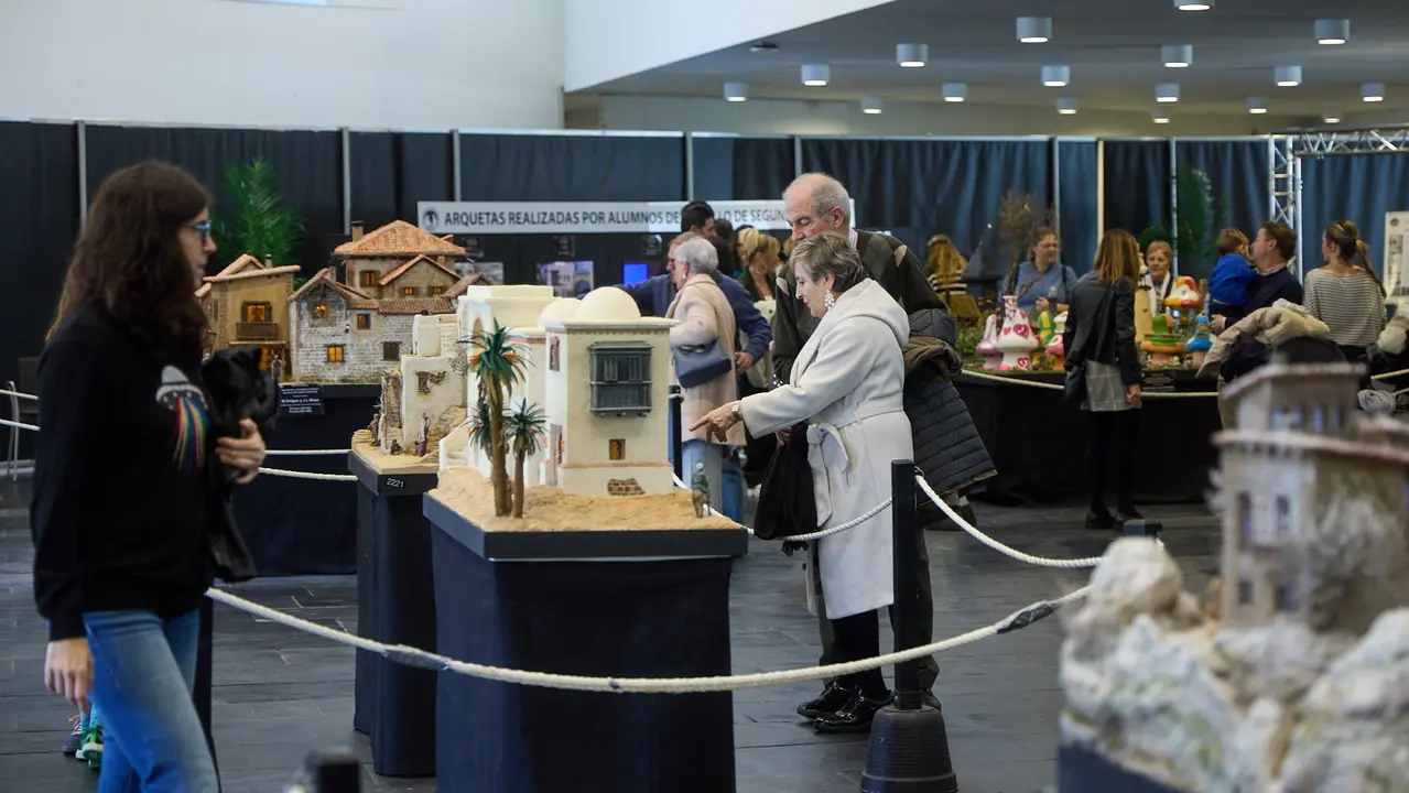 Tradicional exposición de Belenes en Baluarte organizada por la Asociación de Belenistas de Pamplona. IÑIGO ALZUGARAY