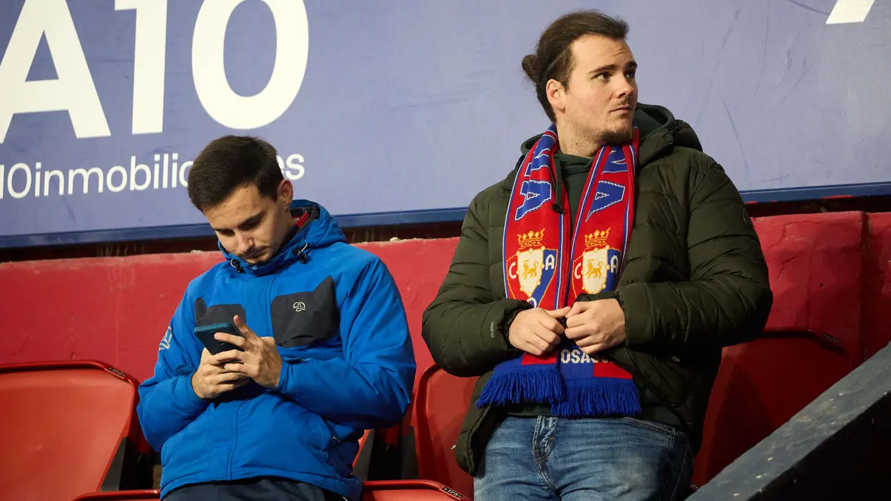 La grada del estadio de El Sadar durante el partido de La Liga EA Sports entre CA Osasuna y Levante UD disputado en Pamplona. IÑIGO ALZUGARAY
