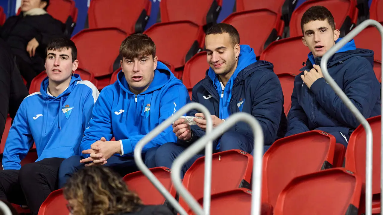La grada del estadio de El Sadar durante el partido de La Liga EA Sports entre CA Osasuna y Levante UD disputado en Pamplona. IÑIGO ALZUGARAY