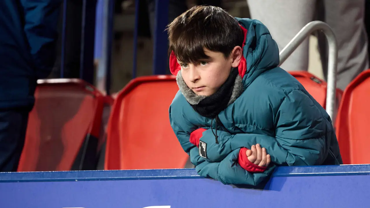 La grada del estadio de El Sadar durante el partido de La Liga EA Sports entre CA Osasuna y Levante UD disputado en Pamplona. IÑIGO ALZUGARAY