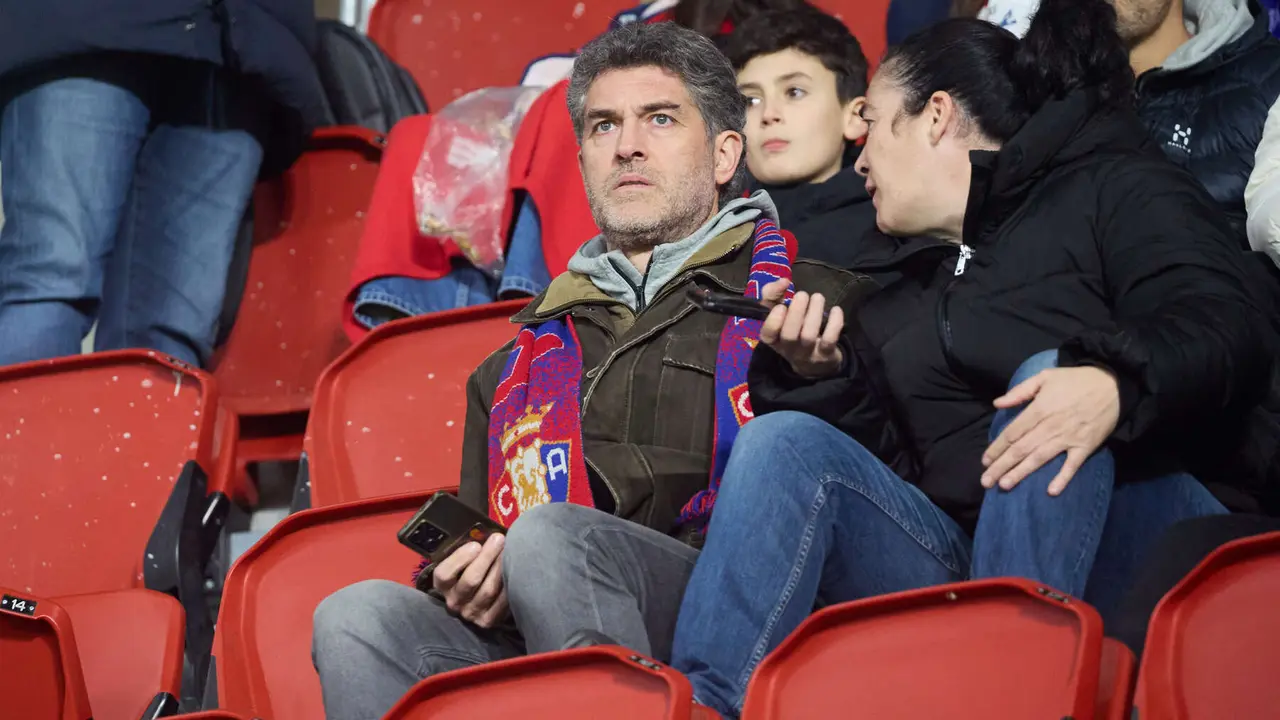 La grada del estadio de El Sadar durante el partido de La Liga EA Sports entre CA Osasuna y Levante UD disputado en Pamplona. IÑIGO ALZUGARAY