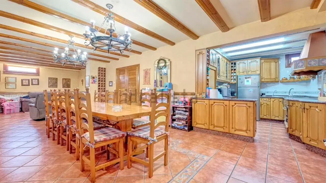 Casa en venta en San Adrián. IDEALISTA