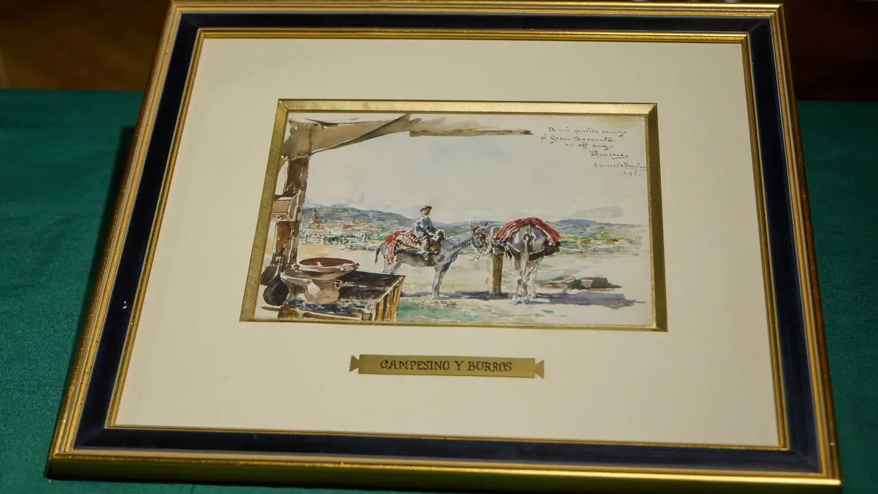 El Ayuntamiento de Pamplona recupera 55 piezas del legado del músico y compositor pamplonés Pablo Sarasate que permanecían desaparecidas desde 1991 en la sede del Archivo Municipal de la ciudad. IÑIGO ALZUGARAY