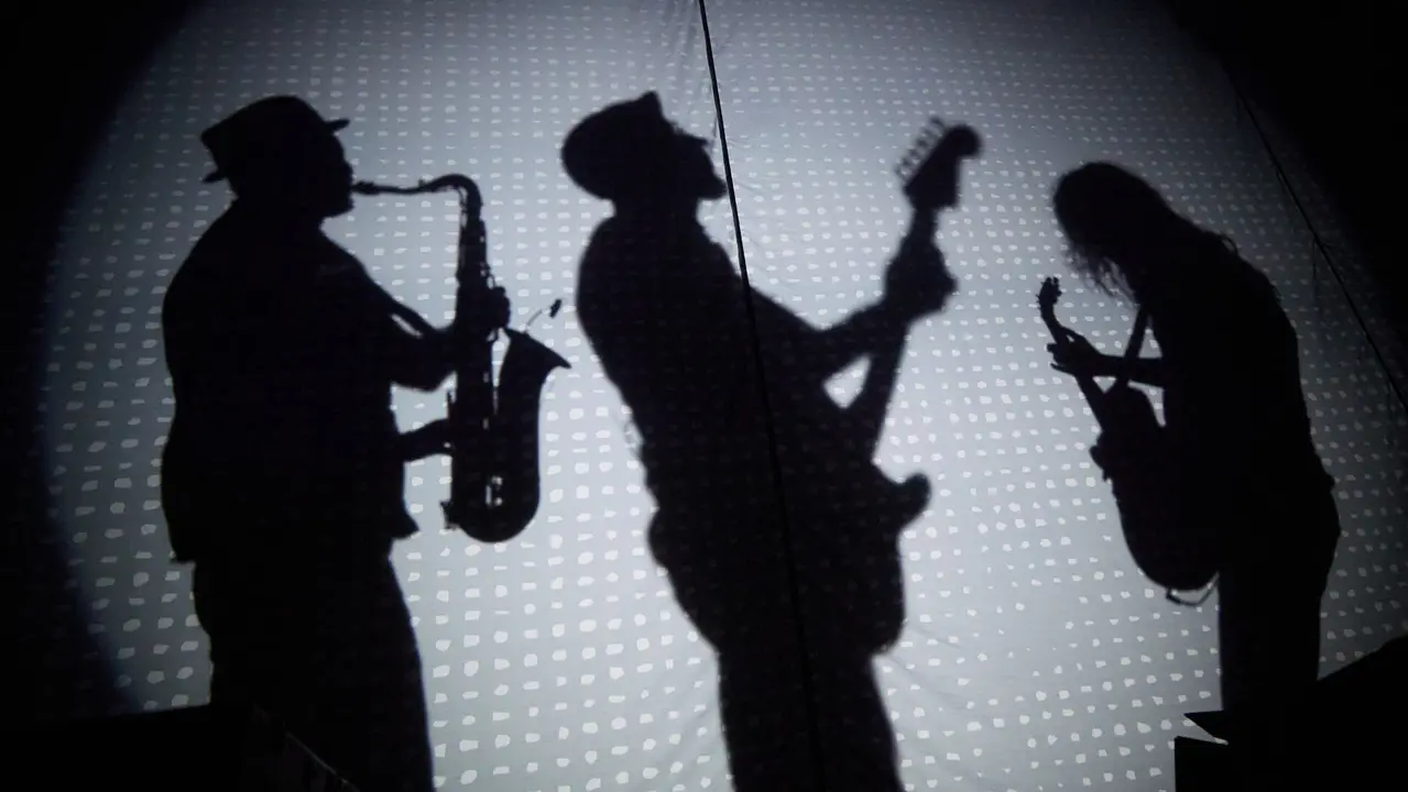 Concierto de Fito & Fitipaldis en el pabellón Navarra Arena dentro de su gira Aullidos Tour que sirve de presentación de su nuevo disco El monte de los aullidos. IÑIGO ALZUGARAY