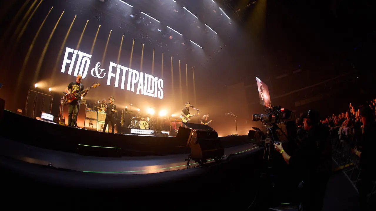 Concierto de Fito & Fitipaldis en el pabellón Navarra Arena dentro de su gira Aullidos Tour que sirve de presentación de su nuevo disco El monte de los aullidos. IÑIGO ALZUGARAY