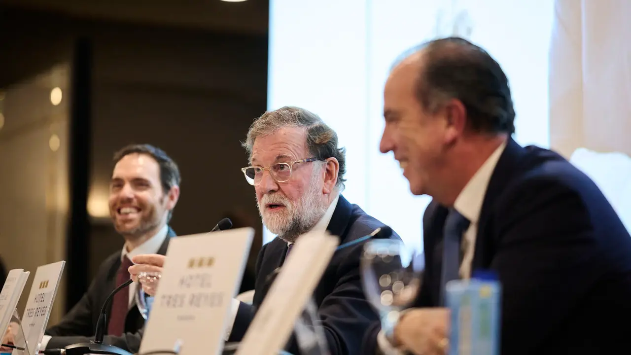 El expresidente del Gobierno de Espa&ntilde;a, Mariano Rajoy Brey, presenta su libro 'El arte de gobernar' en un acto presentado por los populares Sergio Sayas y Carlos Garc&iacute;a Adanero que clausurar&aacute; el presidente del PPN, Javier Garc&iacute;a. PABLO LASAOSA
