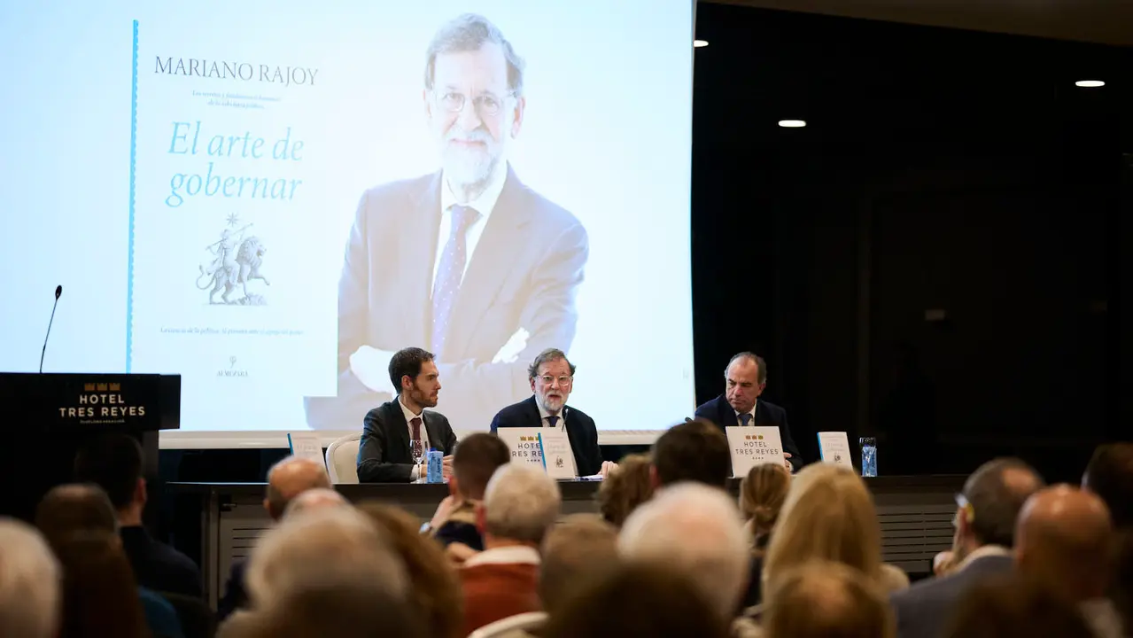 El expresidente del Gobierno de Espa&ntilde;a, Mariano Rajoy Brey, presenta su libro 'El arte de gobernar' en un acto presentado por los populares Sergio Sayas y Carlos Garc&iacute;a Adanero que clausurar&aacute; el presidente del PPN, Javier Garc&iacute;a. PABLO LASAOSA