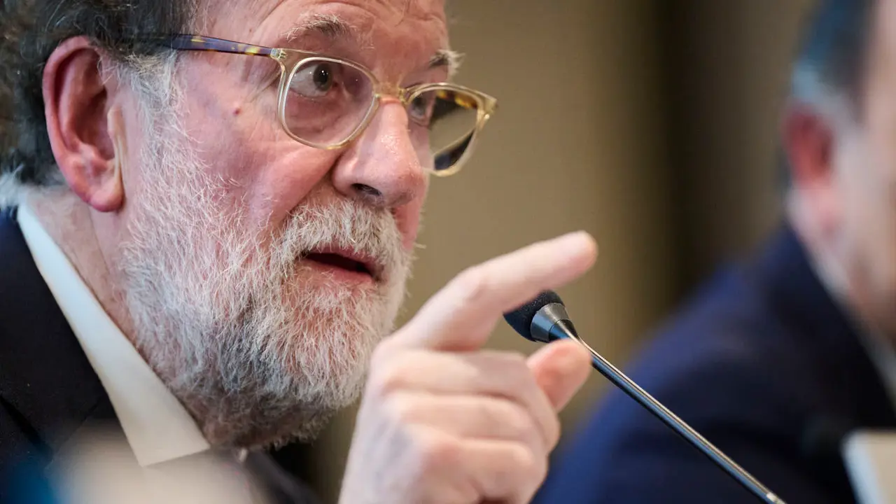 El expresidente del Gobierno de Espa&ntilde;a, Mariano Rajoy Brey, presenta su libro 'El arte de gobernar' en un acto presentado por los populares Sergio Sayas y Carlos Garc&iacute;a Adanero que clausurar&aacute; el presidente del PPN, Javier Garc&iacute;a. PABLO LASAOSA