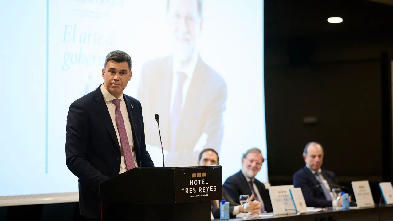 El expresidente del Gobierno de Espa&ntilde;a, Mariano Rajoy Brey, presenta su libro 'El arte de gobernar' en un acto presentado por los populares Sergio Sayas y Carlos Garc&iacute;a Adanero que clausurar&aacute; el presidente del PPN, Javier Garc&iacute;a. PABLO LASAOSA