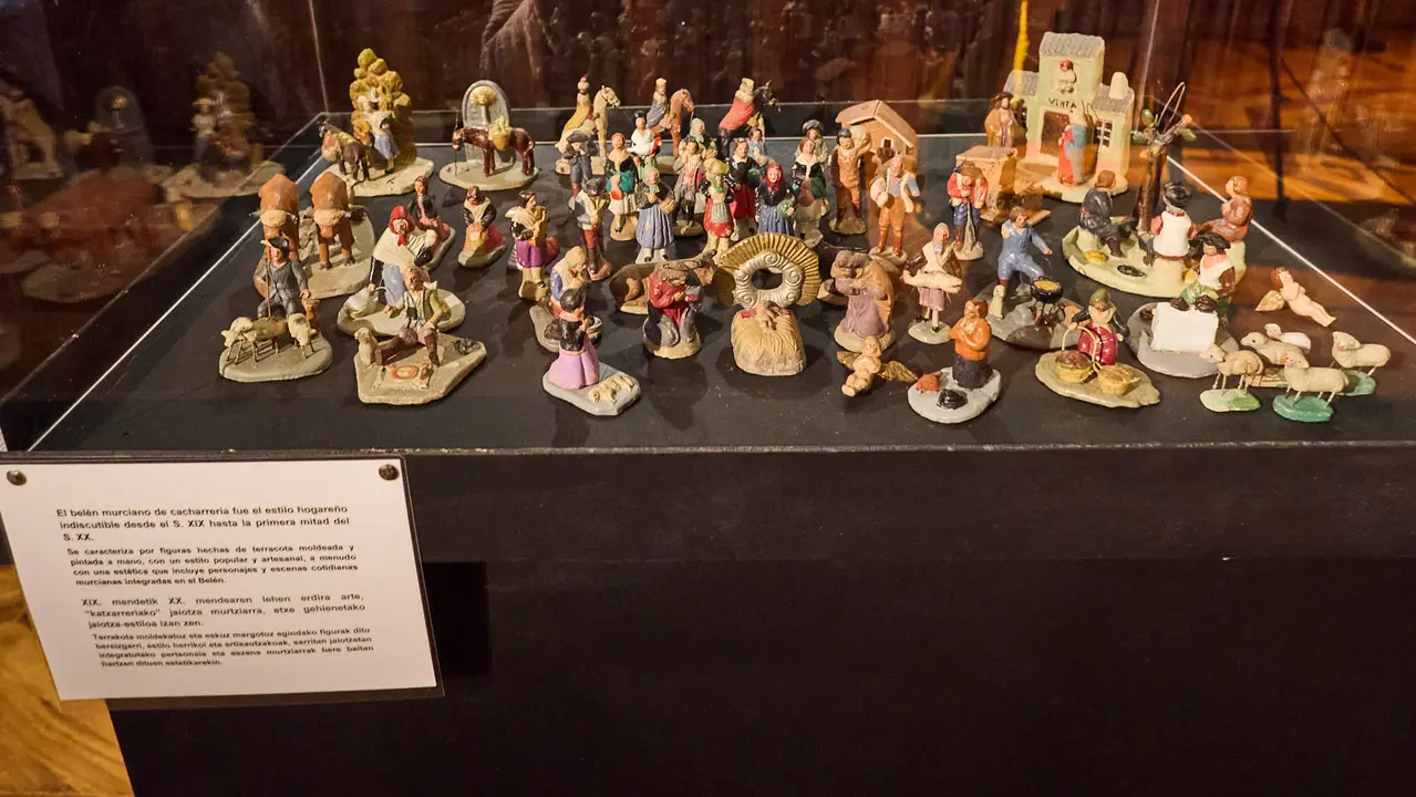 Presentaci&oacute;n de la exposici&oacute;n de belenes en la Catedral de Pamplona. I&Ntilde;IGO ALZUGARAY