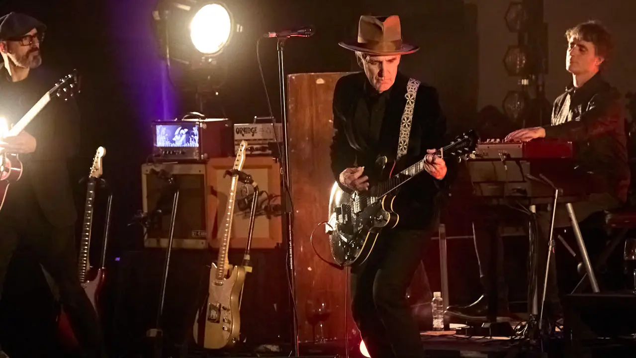 Concierto Mikel Erentxun en el auditorio Baluarte de Pamplona, dentro de sus gira DD40 Mikel Erentxun - Duncan Dhu Tour 2025, que celebra los 40 a&ntilde;os del debut discogr&aacute;fico de Duncan Dhu. I&Ntilde;IGO ALZUGARAY