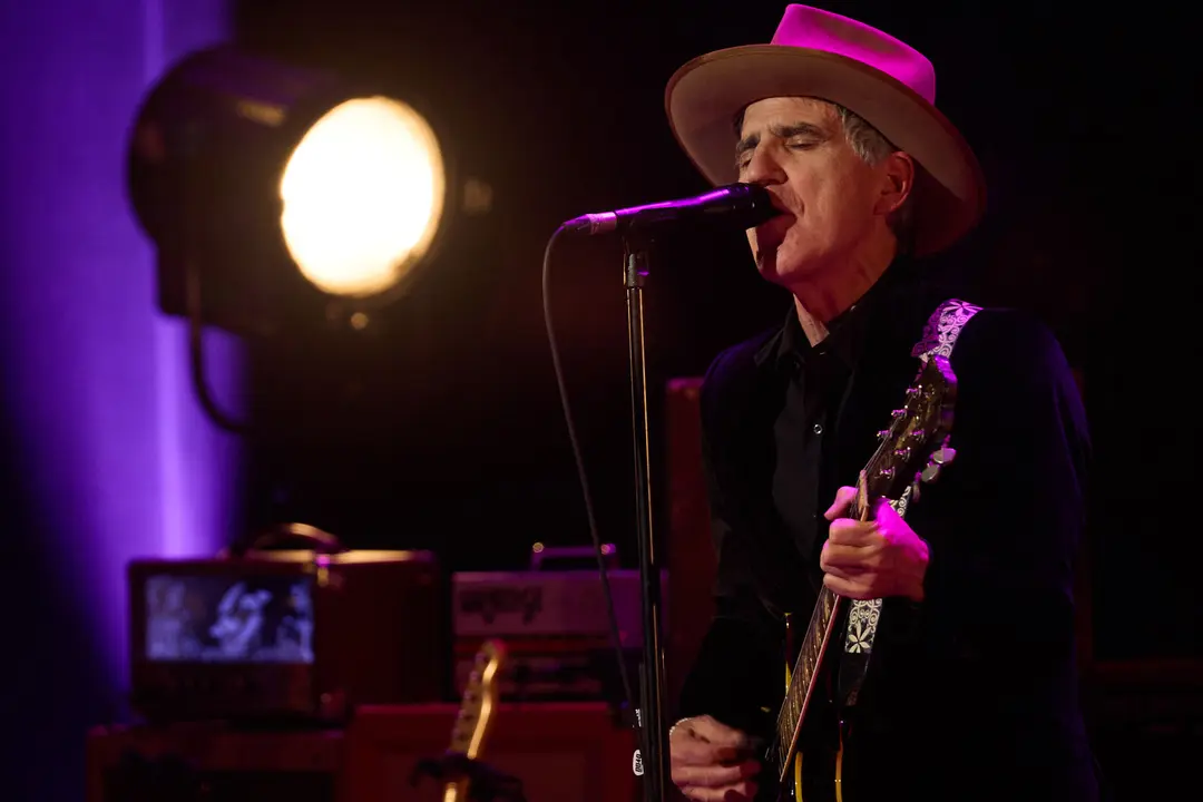 Concierto Mikel Erentxun en el auditorio Baluarte de Pamplona, dentro de sus gira DD40 Mikel Erentxun - Duncan Dhu Tour 2025, que celebra los 40 a&ntilde;os del debut discogr&aacute;fico de Duncan Dhu. I&Ntilde;IGO ALZUGARAY