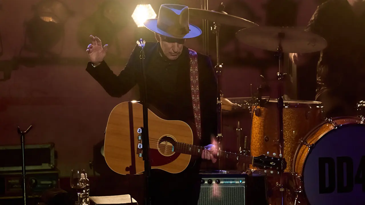 Concierto Mikel Erentxun en el auditorio Baluarte de Pamplona, dentro de sus gira DD40 Mikel Erentxun - Duncan Dhu Tour 2025, que celebra los 40 a&ntilde;os del debut discogr&aacute;fico de Duncan Dhu. I&Ntilde;IGO ALZUGARAY