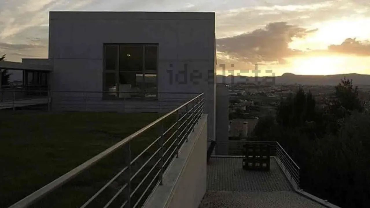 Casa en venta en Gorraiz. IDEALISTA