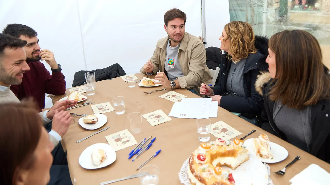 Concurso de Rosc&oacute;n de Reyes, organizado por la Asociaci&oacute;n Cabalgata Reyes Magos de Pamplona. I&Ntilde;IGO ALZUGARAY