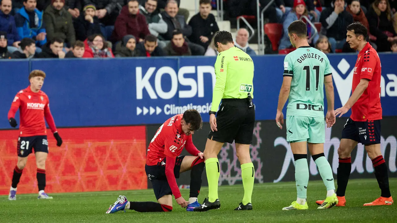 Partido de La Liga EA Sports entre CA Osasuna y Athletic Club disputado en el estadio de El Sadar en Pamplona. I&Ntilde;IGO ALZUGARAY