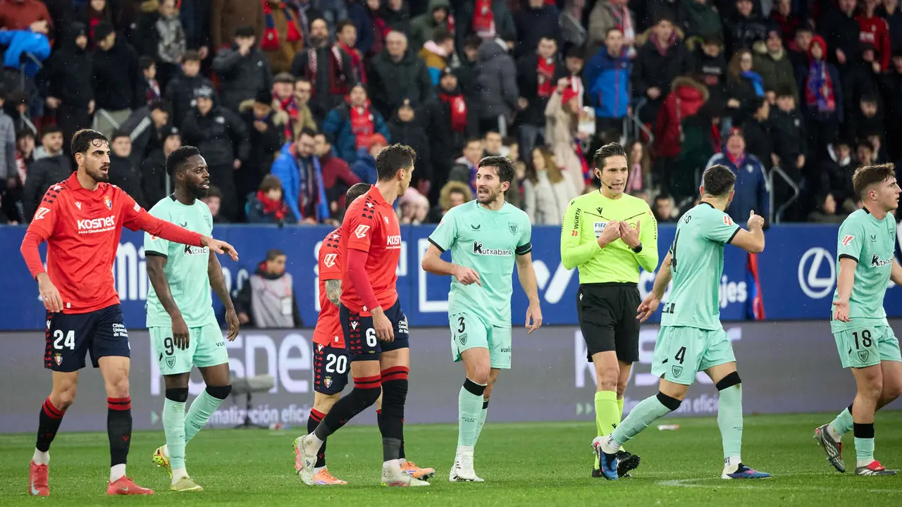Partido de La Liga EA Sports entre CA Osasuna y Athletic Club disputado en el estadio de El Sadar en Pamplona. I&Ntilde;IGO ALZUGARAY