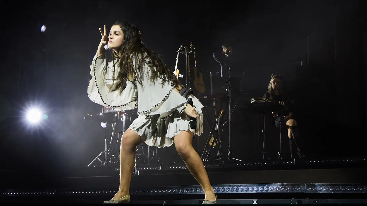 Concierto de Amaia en el pabell&oacute;n Navarra Arena con el que inicia su gira de Arenas 2026. I&Ntilde;IGO ALZUGARAY