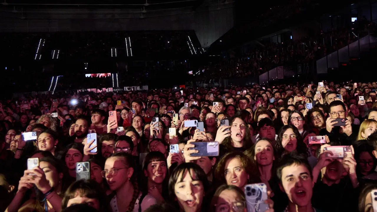 Concierto de Amaia en el pabell&oacute;n Navarra Arena con el que inicia su gira de Arenas 2026. I&Ntilde;IGO ALZUGARAY