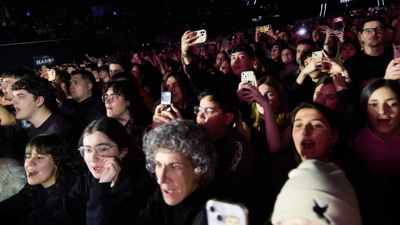 Concierto de Amaia en el pabell&oacute;n Navarra Arena con el que inicia su gira de Arenas 2026. I&Ntilde;IGO ALZUGARAY