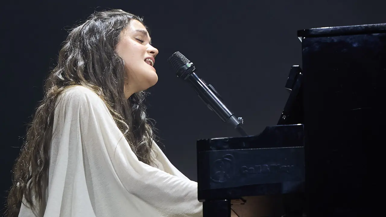 Concierto de Amaia en el pabell&oacute;n Navarra Arena con el que inicia su gira de Arenas 2026. I&Ntilde;IGO ALZUGARAY